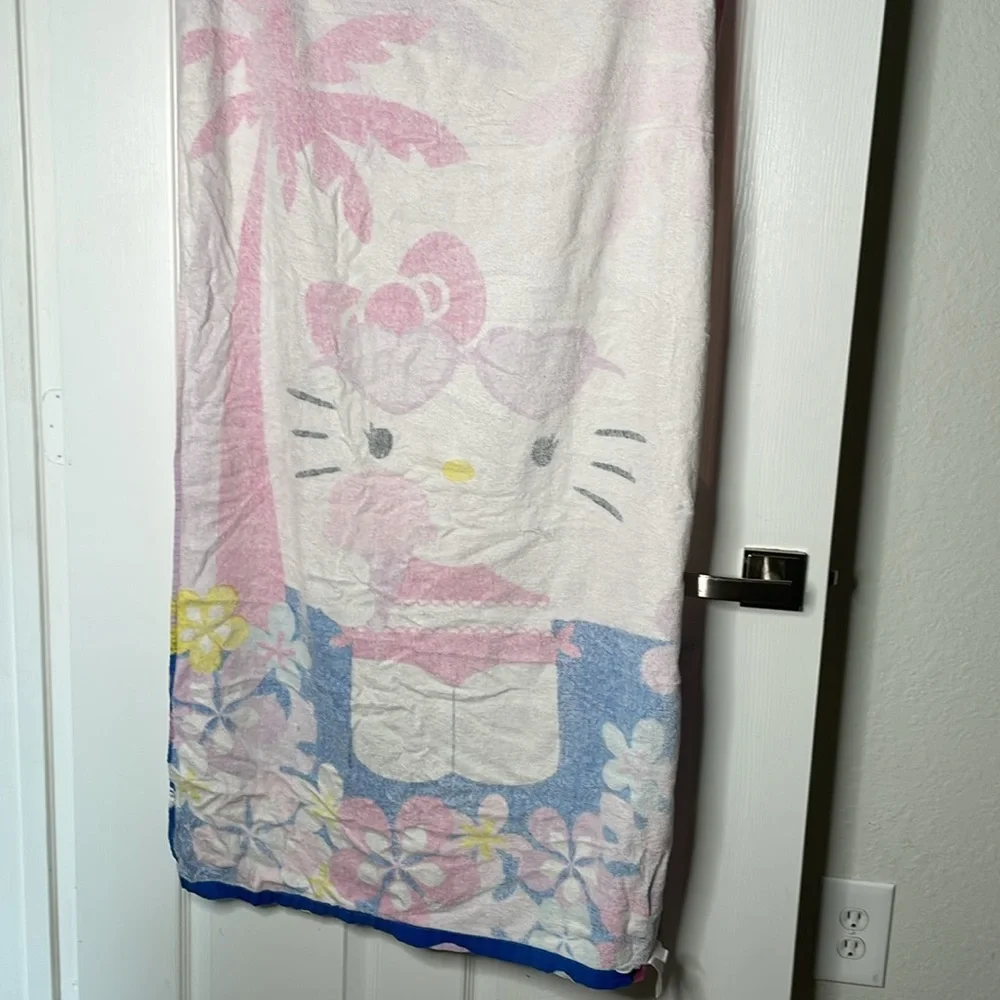 Hello Kitty Sanrio Beach Towel